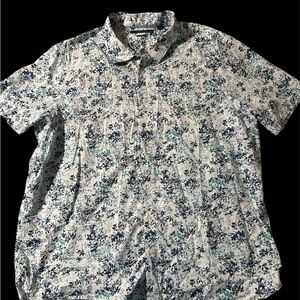 Men’s Perry Ellis Floral Blue and White Men's Shirt